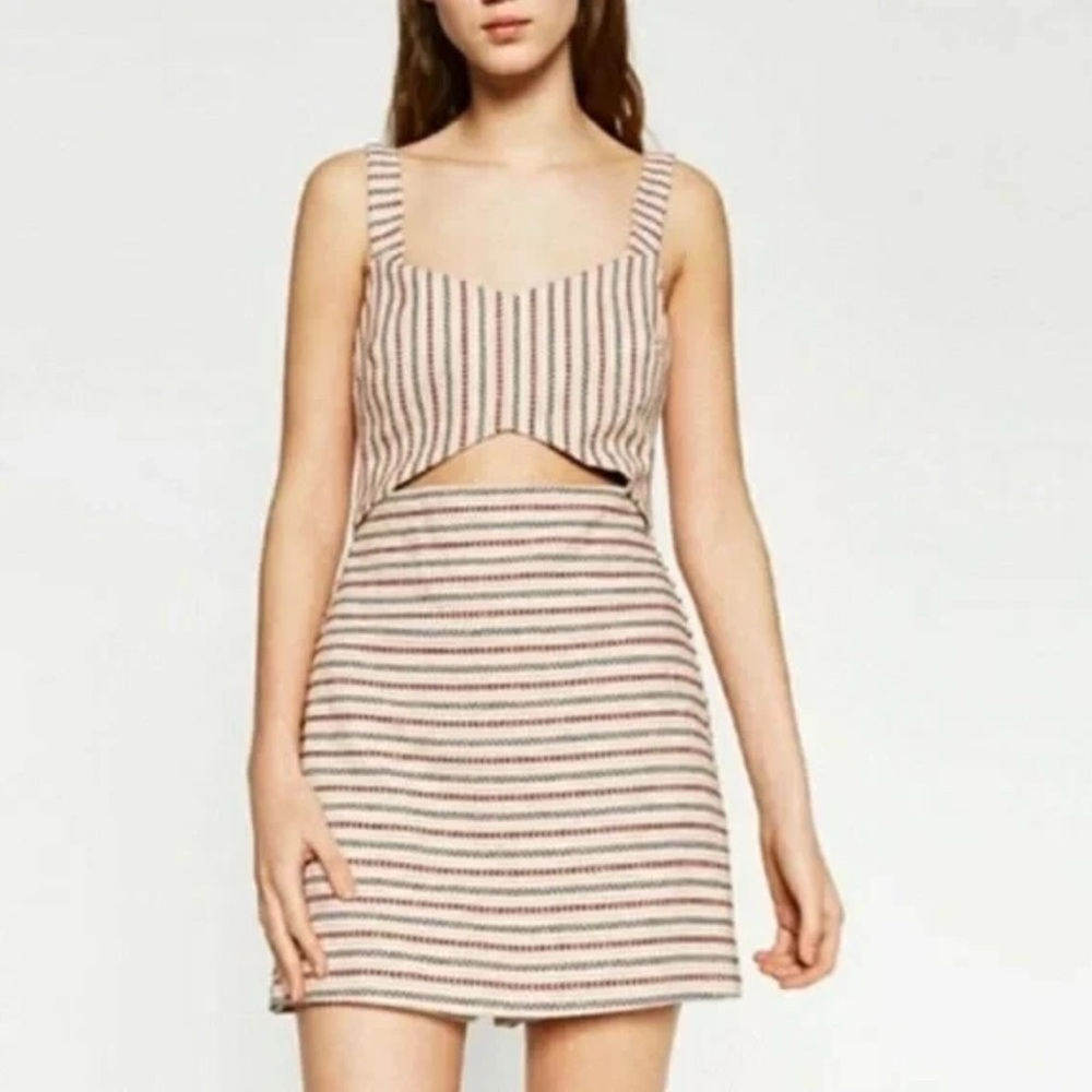 ZARA Trafaluc‎ Romper Dress Skort Womens M Ivory Embroidered Aztec Boho Festival